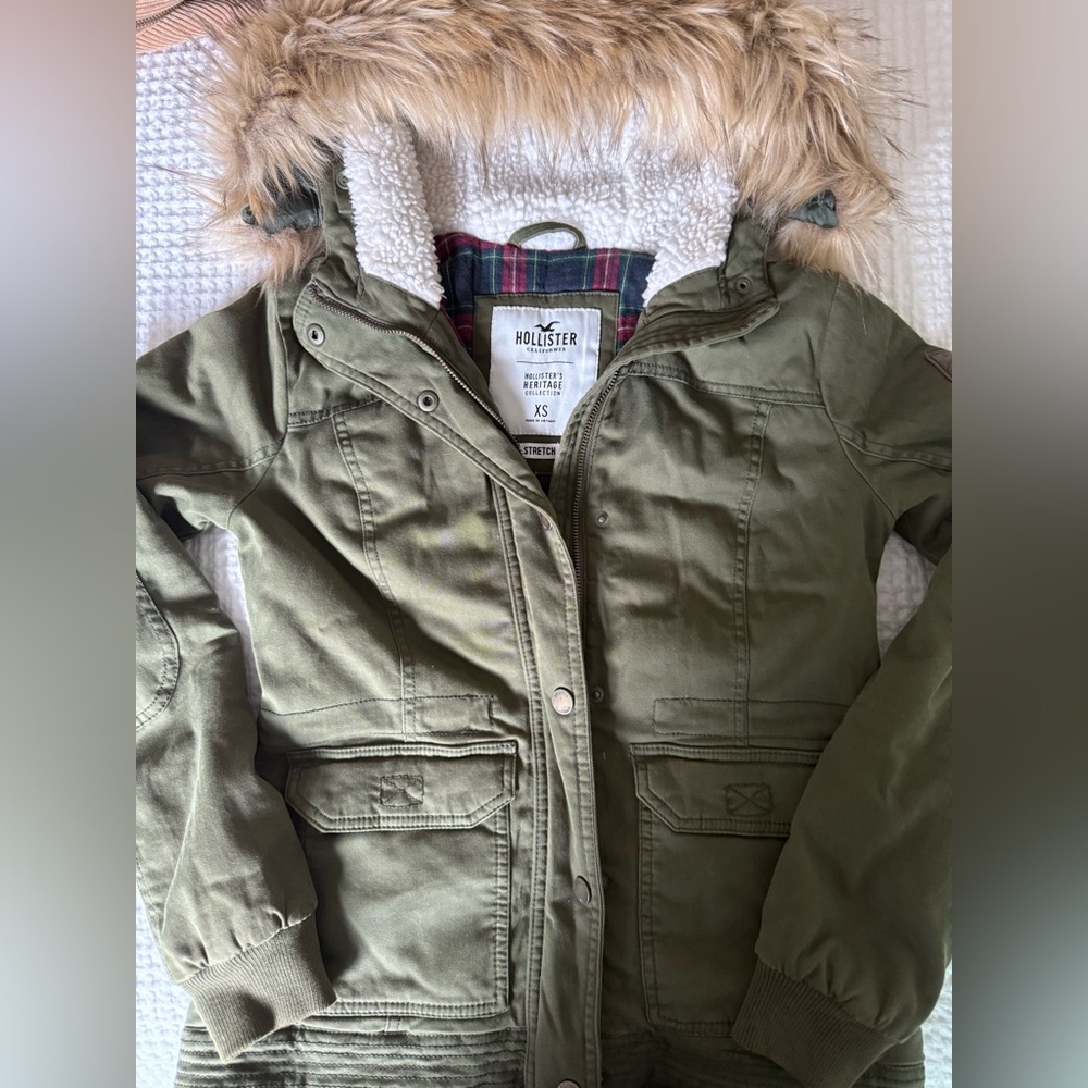 Hollister Heritage Olive Jacket with Red Plaid Interior